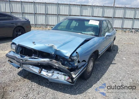 1992 Buick Park Avenue z USA, uszkodzony, nr VIN 1G4CW53L6N1610450